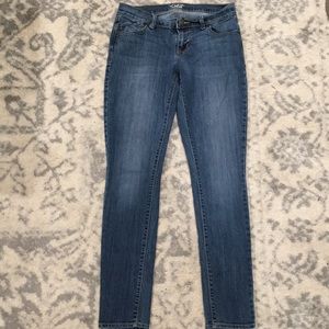 Old Navy Flirt Jeans - Size 2